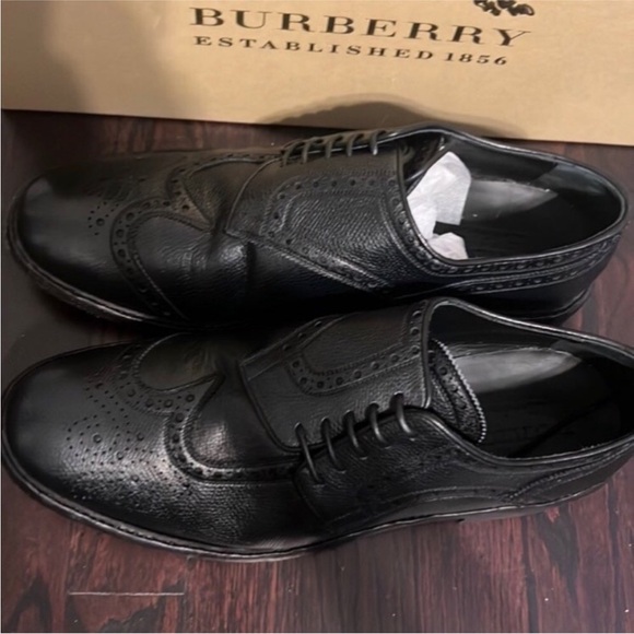 NEW! Burberry Wingtips 🇮🇹 - Picture 2 of 6